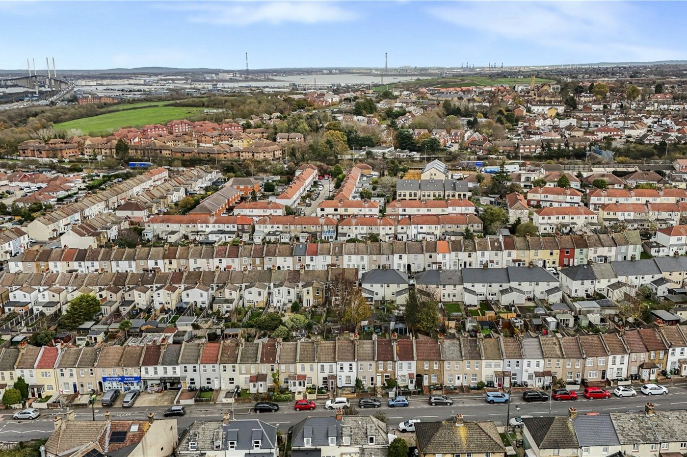 2 bedroom house for sale in Dartford | Robinson Jackson