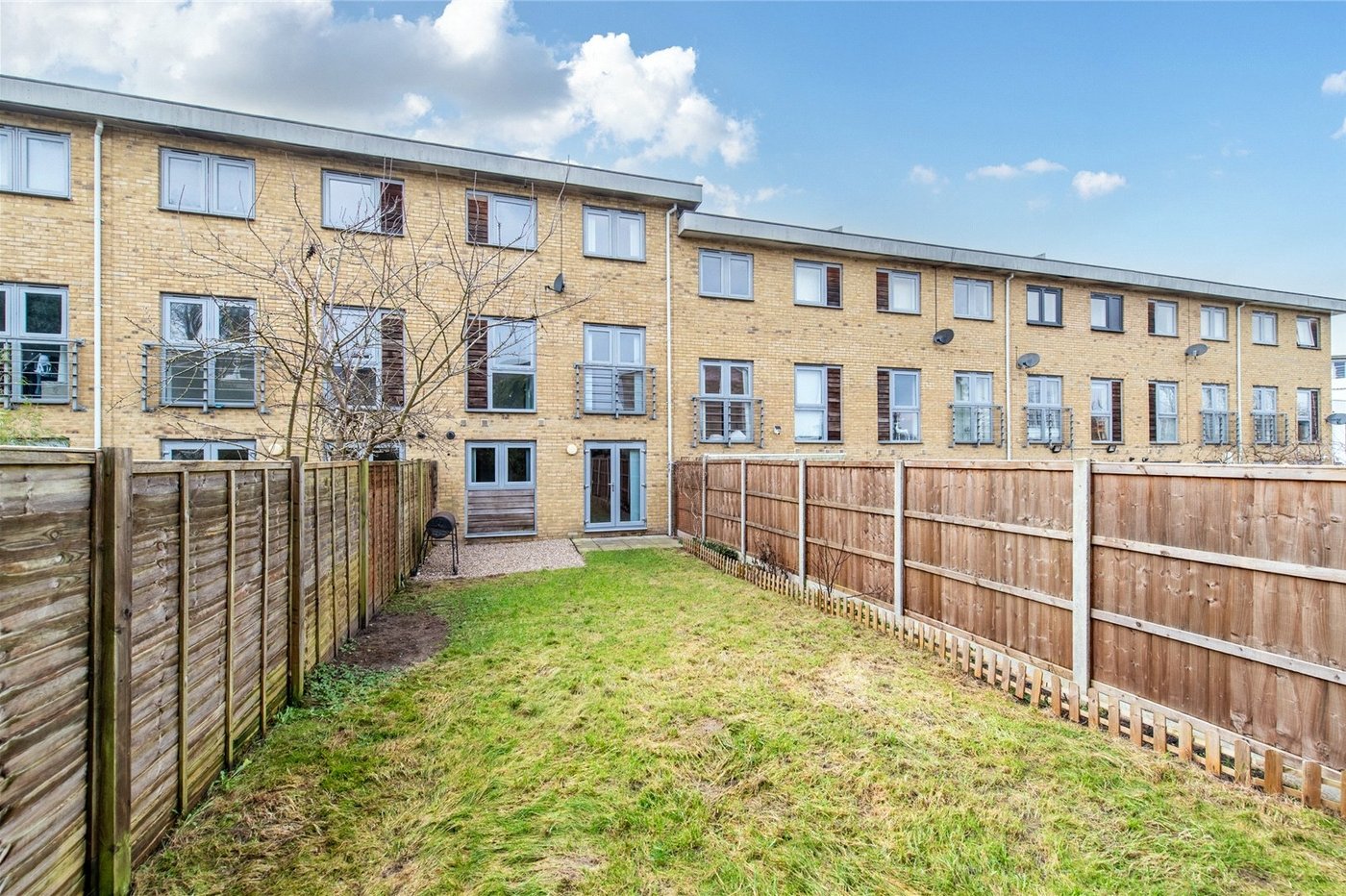 5 bedroom property for sale in Maidstone | Robinson Michael & Jackson