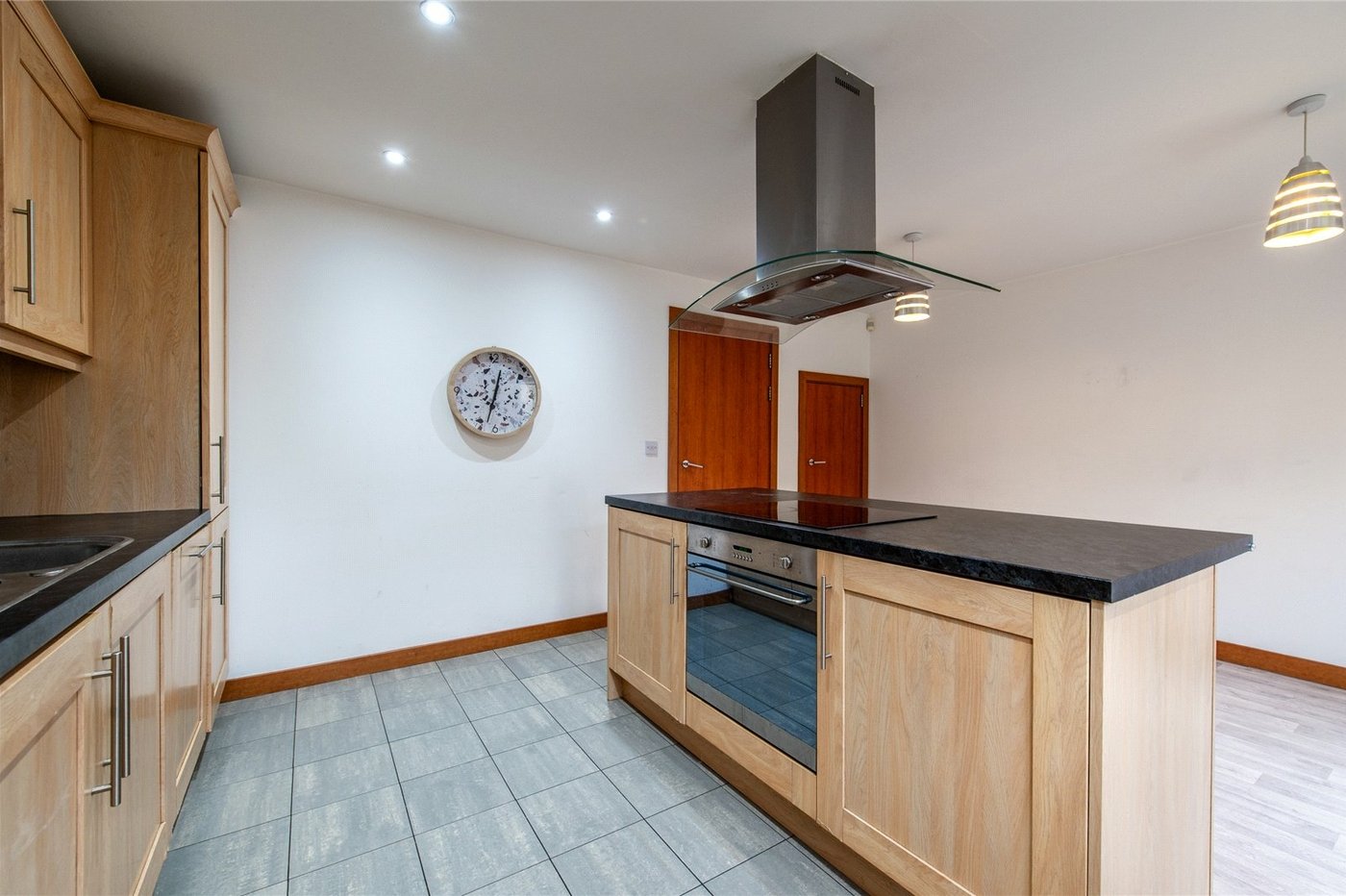 5 bedroom property for sale in Maidstone | Robinson Michael & Jackson