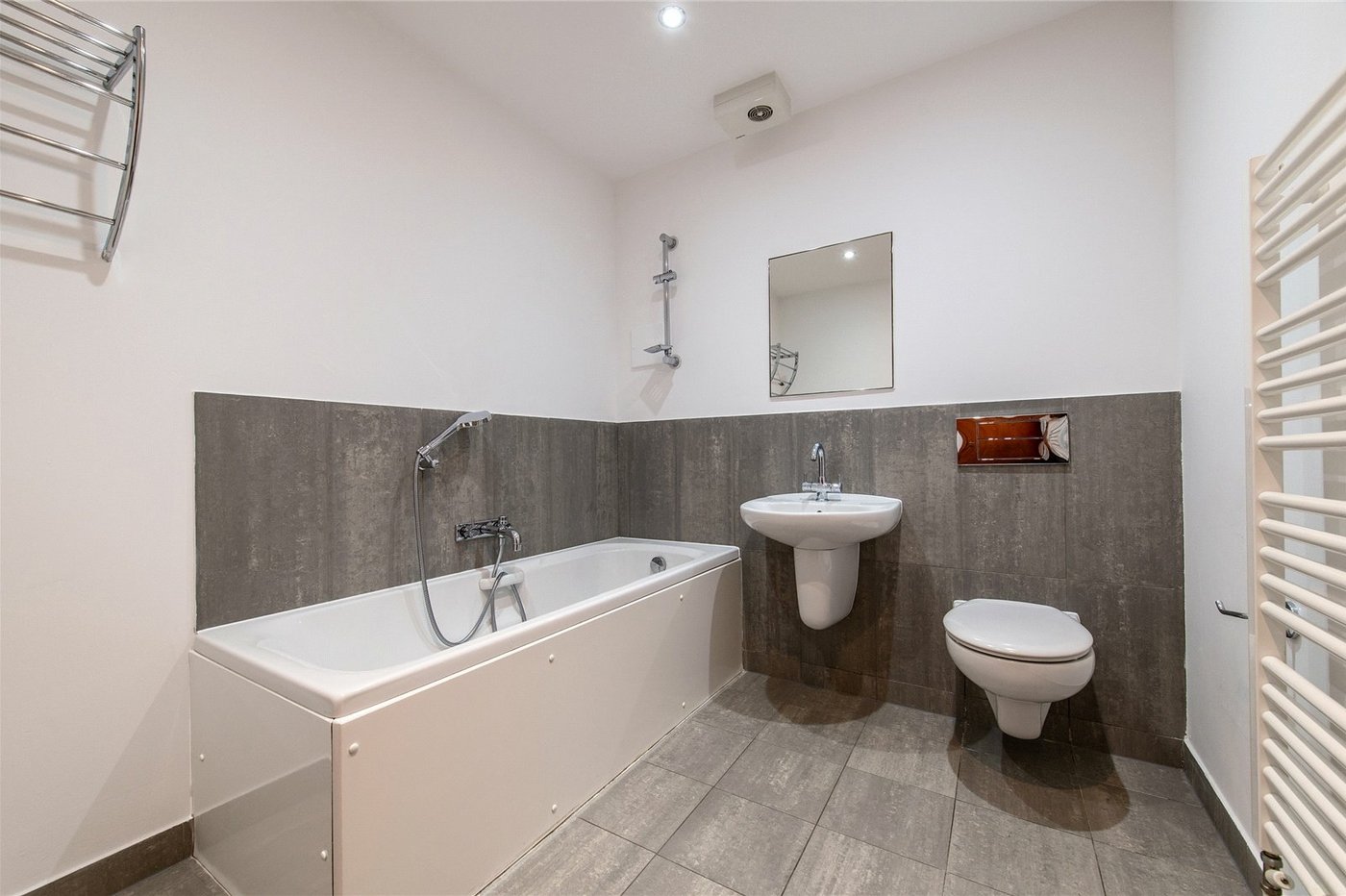 5 bedroom property for sale in Maidstone | Robinson Michael & Jackson