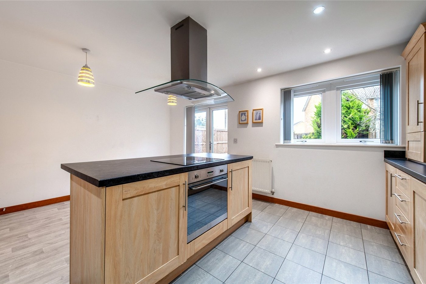 5 bedroom property for sale in Maidstone | Robinson Michael & Jackson