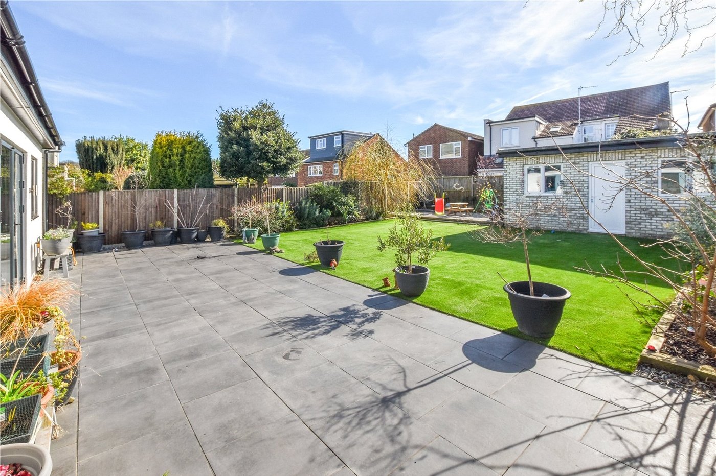 4 bedroom bungalow for sale in Bexleyheath | Robinson Jackson