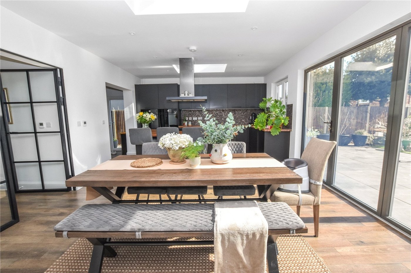 4 bedroom bungalow for sale in Bexleyheath | Robinson Jackson