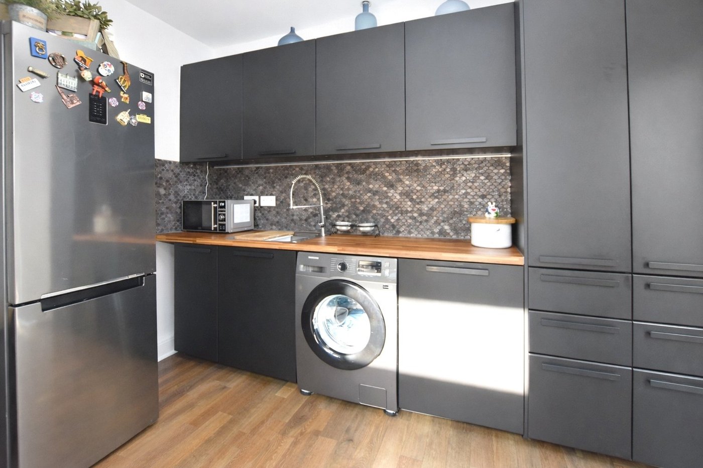 4 bedroom bungalow for sale in Bexleyheath | Robinson Jackson