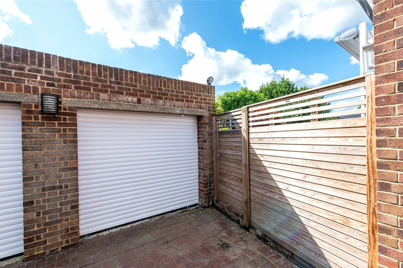 3 bedroom house for sale in Rochester | Robinson Michael & Jackson