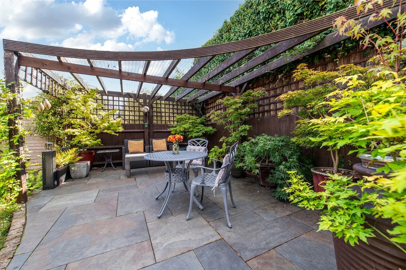 3 bedroom house for sale in Rochester | Robinson Michael & Jackson