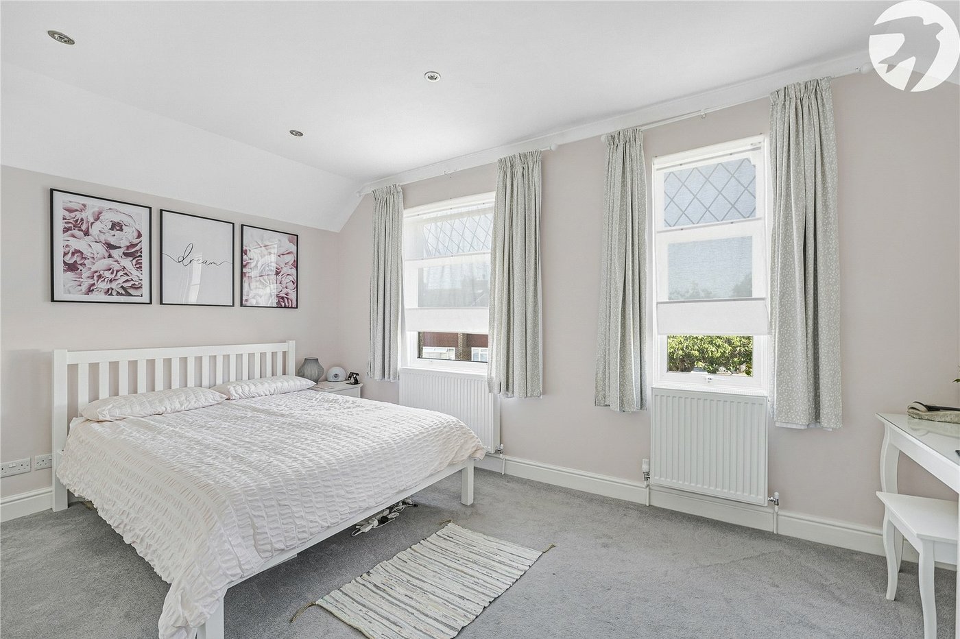 2 bedroom house for sale in West Dartford | Robinson Jackson