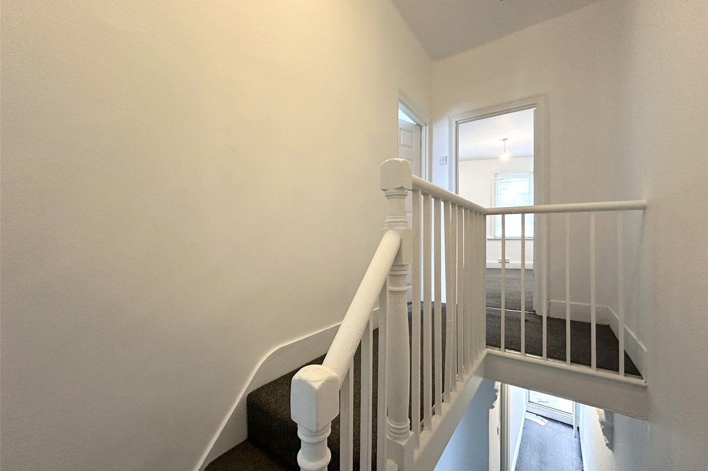 3 bedroom house for sale in Swanscombe | Robinson Jackson