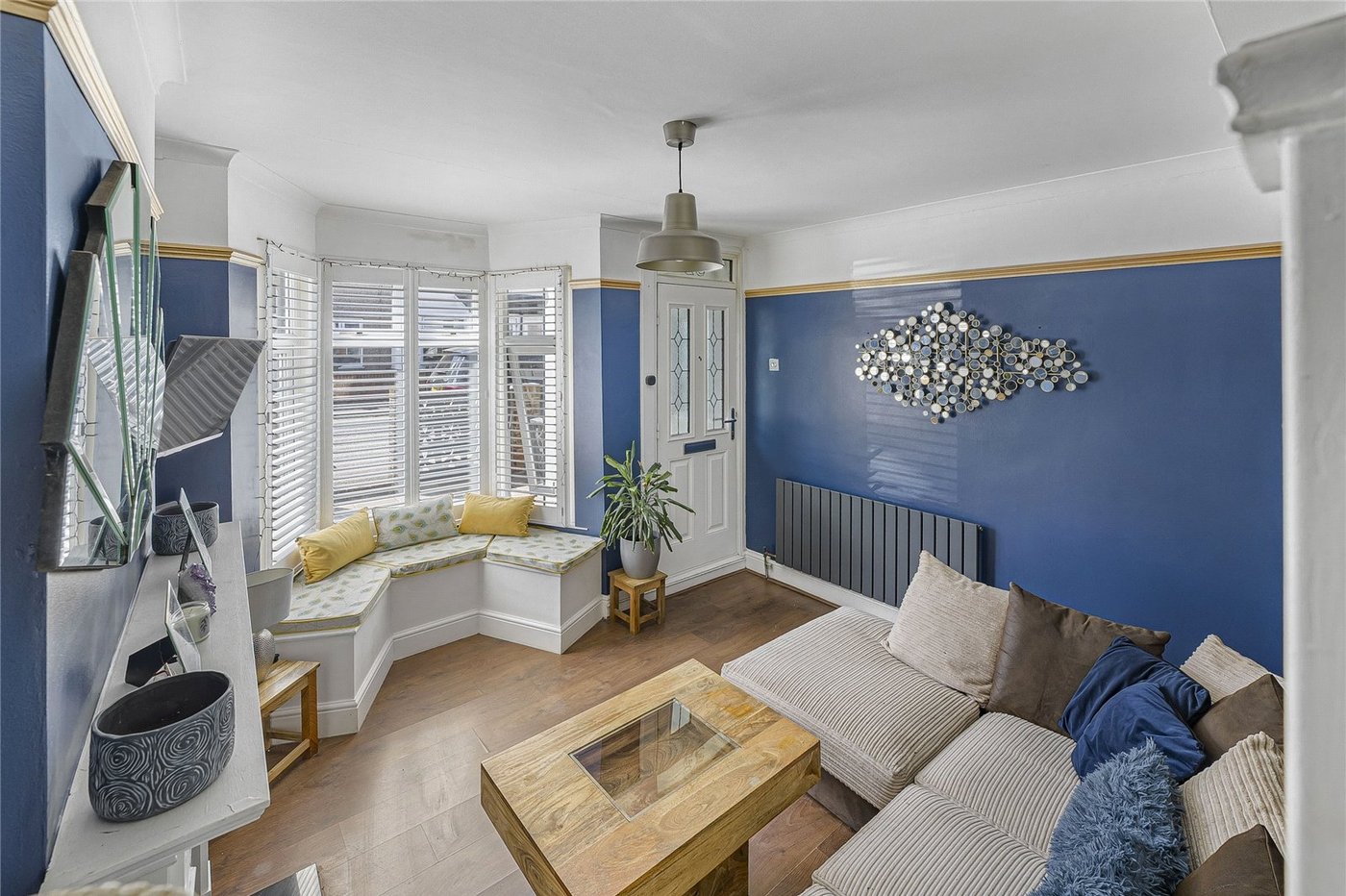2 bedroom house for sale in Swanscombe | Robinson Jackson