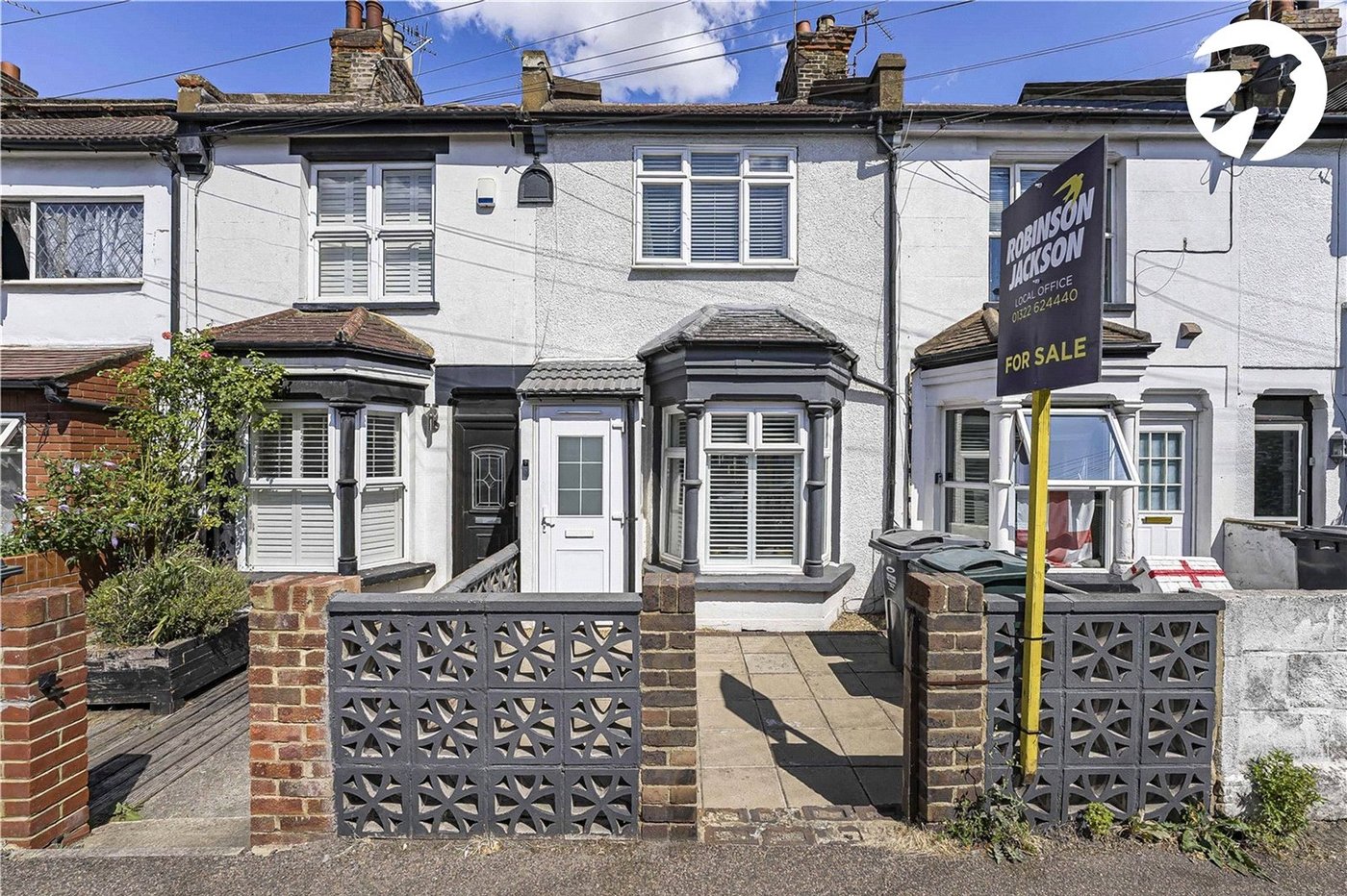 2 bedroom house for sale in Swanscombe | Robinson Jackson