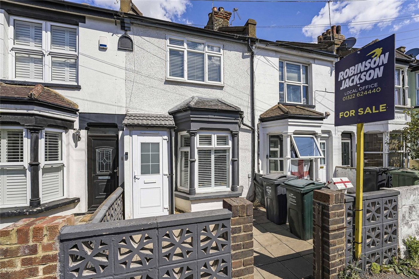 2 bedroom house for sale in Swanscombe | Robinson Jackson