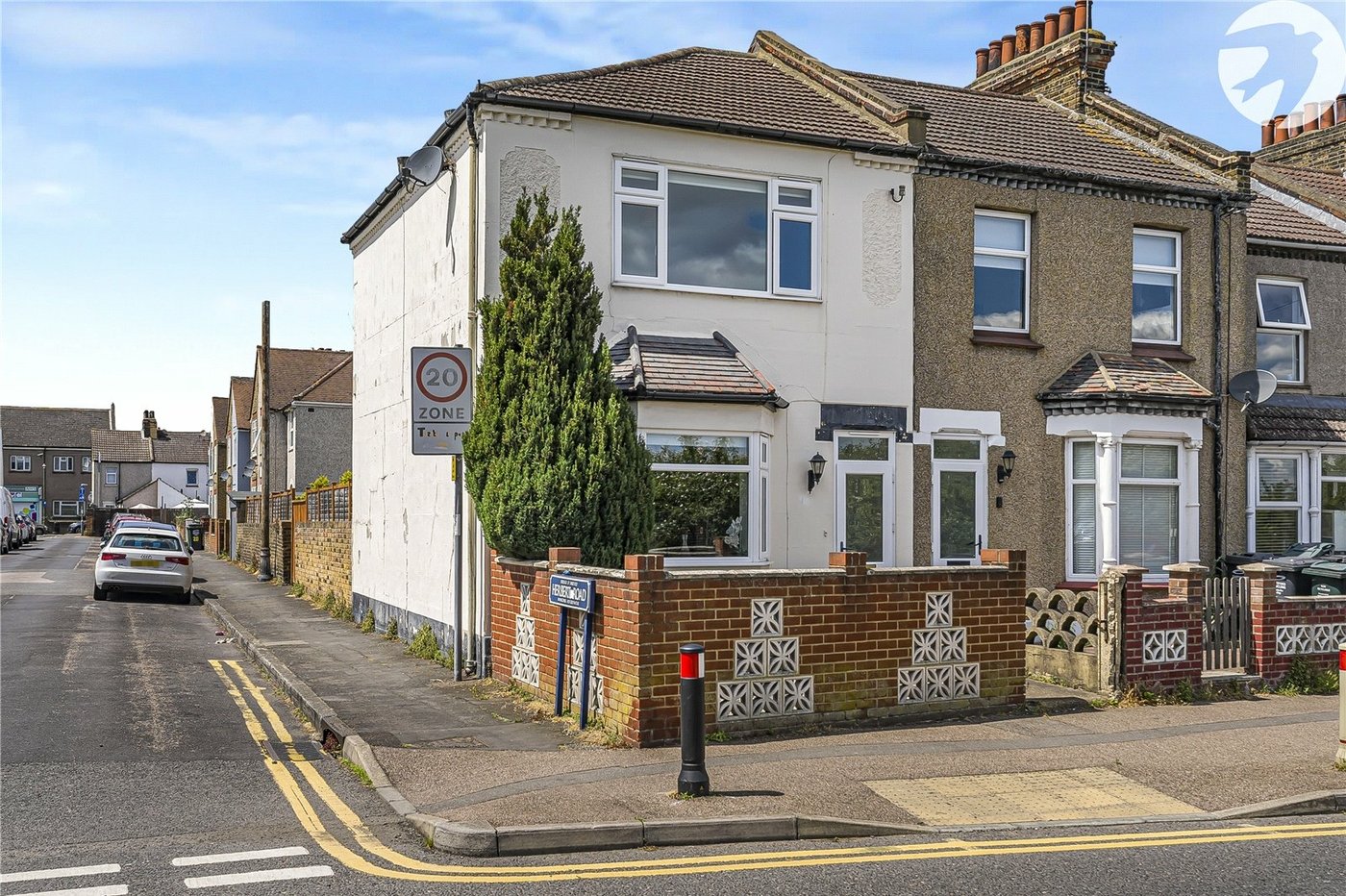3 bedroom house for sale in Swanscombe | Robinson Jackson