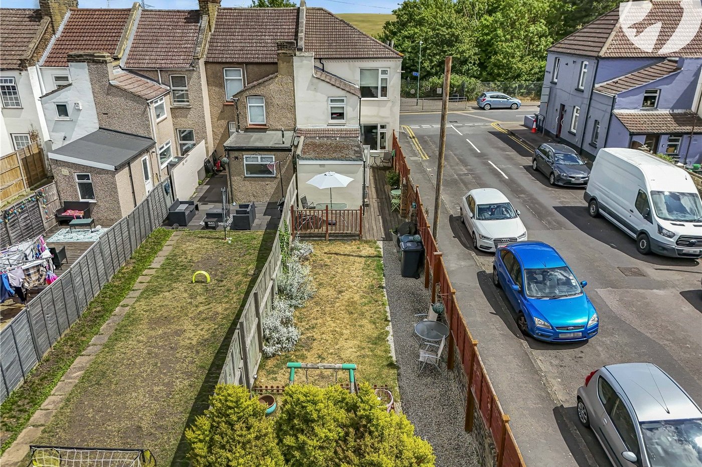 3 bedroom house for sale in Swanscombe | Robinson Jackson