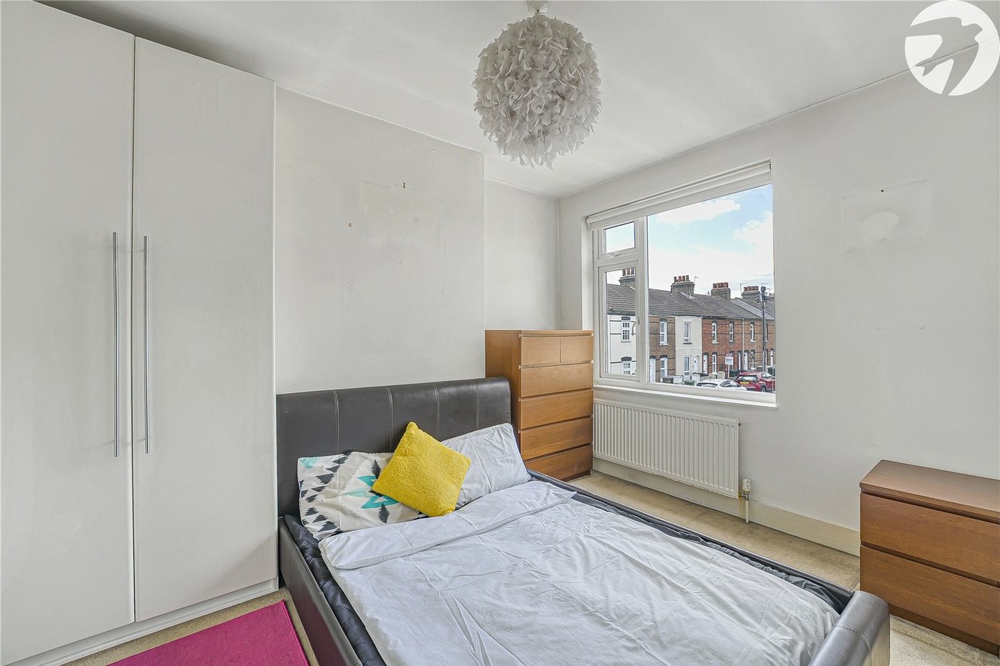 3 bedroom house for sale in Swanscombe | Robinson Jackson