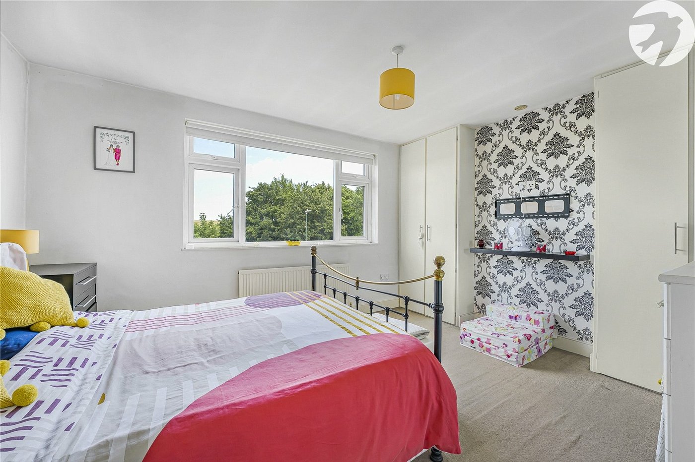 3 bedroom house for sale in Swanscombe | Robinson Jackson