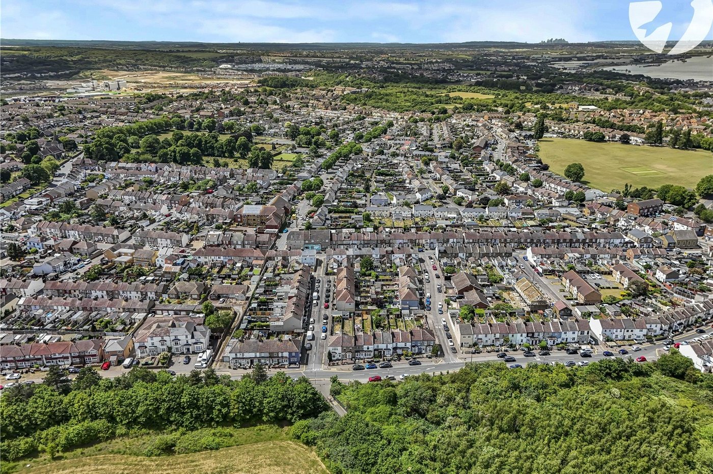 3 bedroom house for sale in Swanscombe | Robinson Jackson