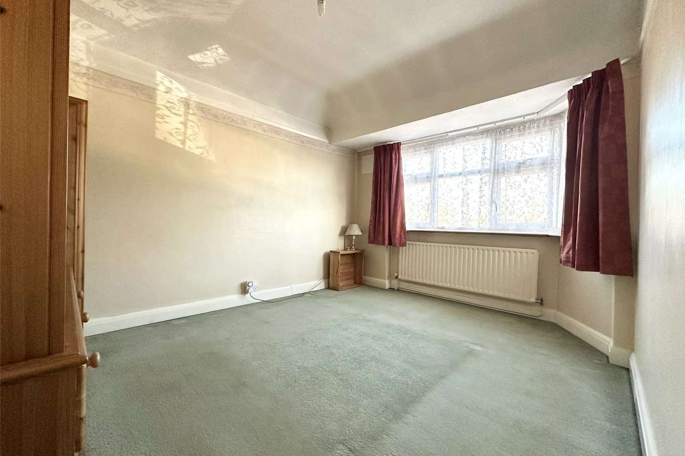 3 bedroom house for sale in Swanscombe | Robinson Jackson