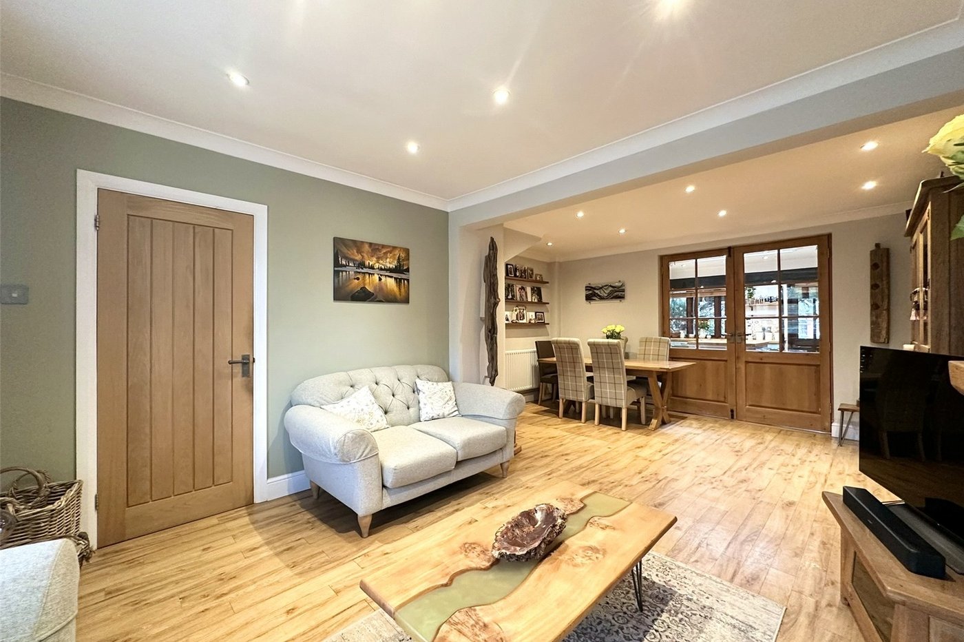 3 bedroom house for sale in Swanscombe | Robinson Jackson