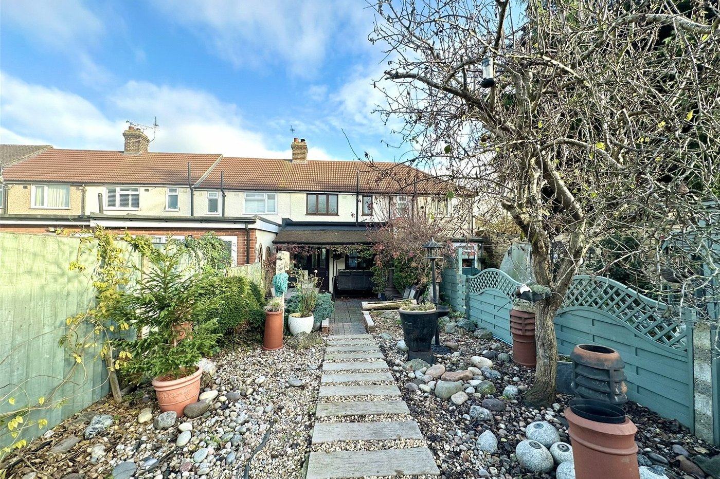 3 bedroom house for sale in Swanscombe | Robinson Jackson
