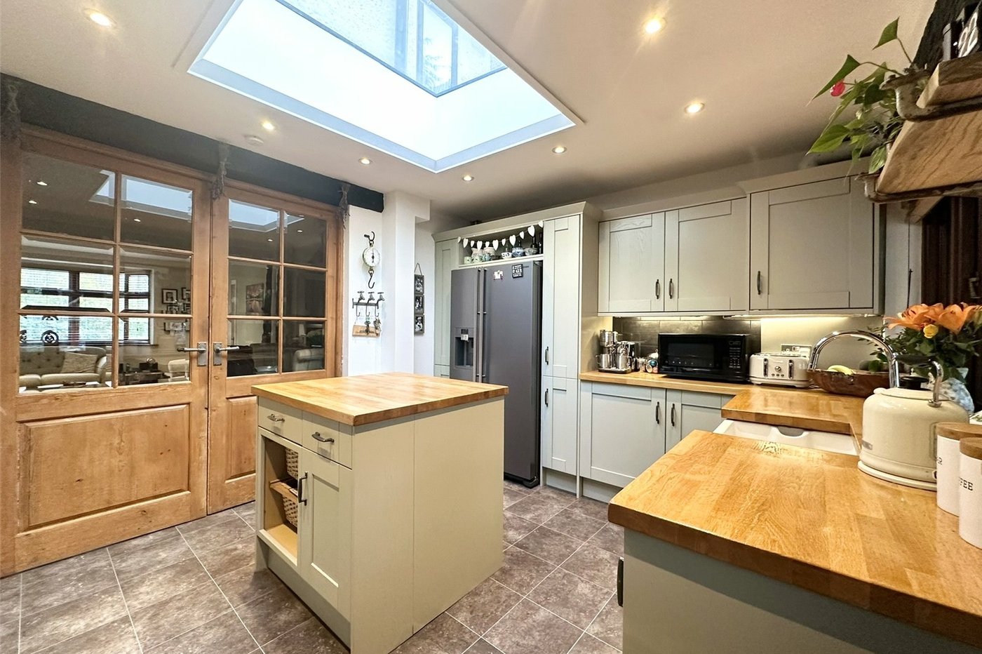 3 bedroom house for sale in Swanscombe | Robinson Jackson