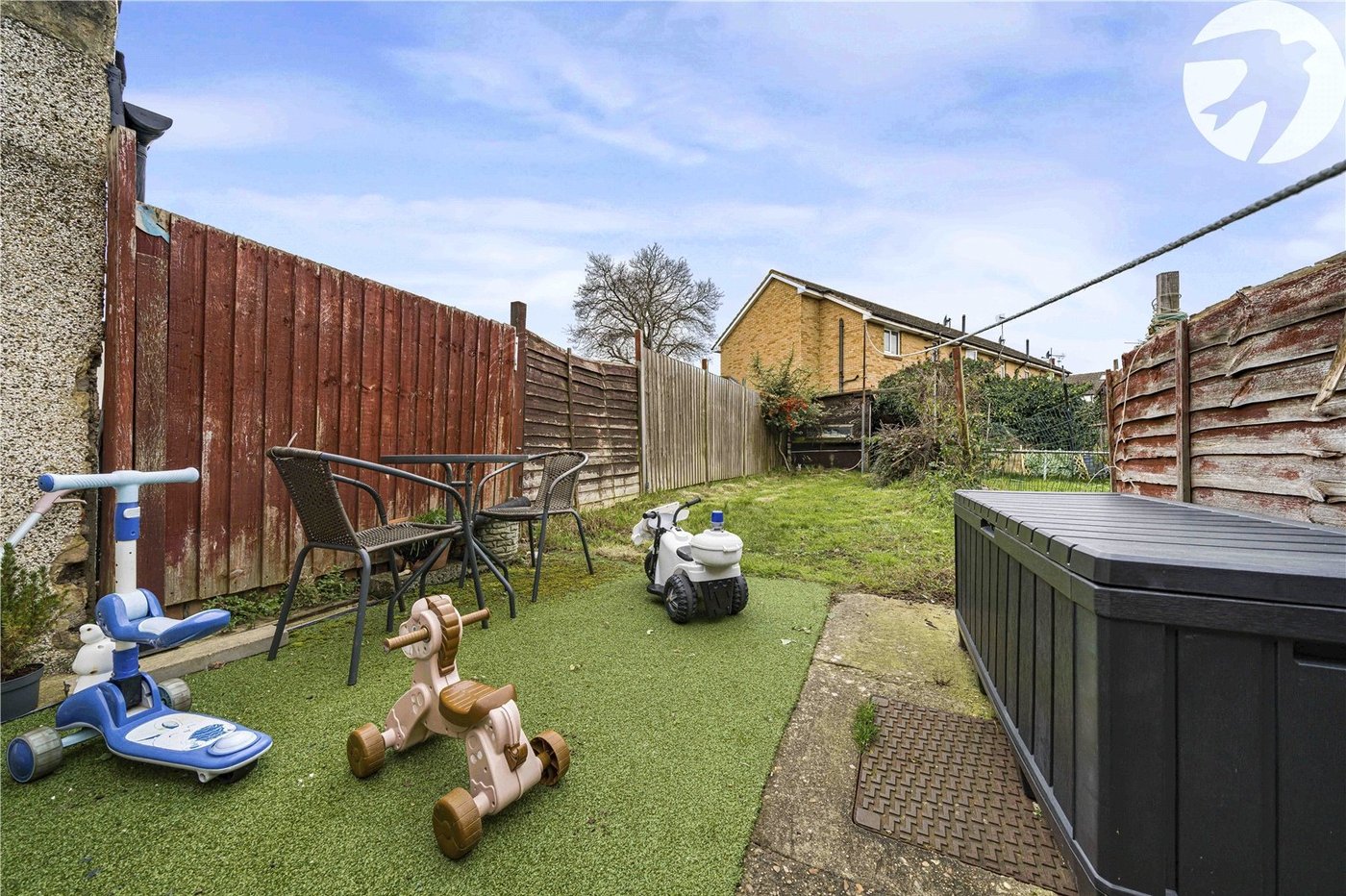 2 bedroom house for sale in Swanscombe | Robinson Jackson