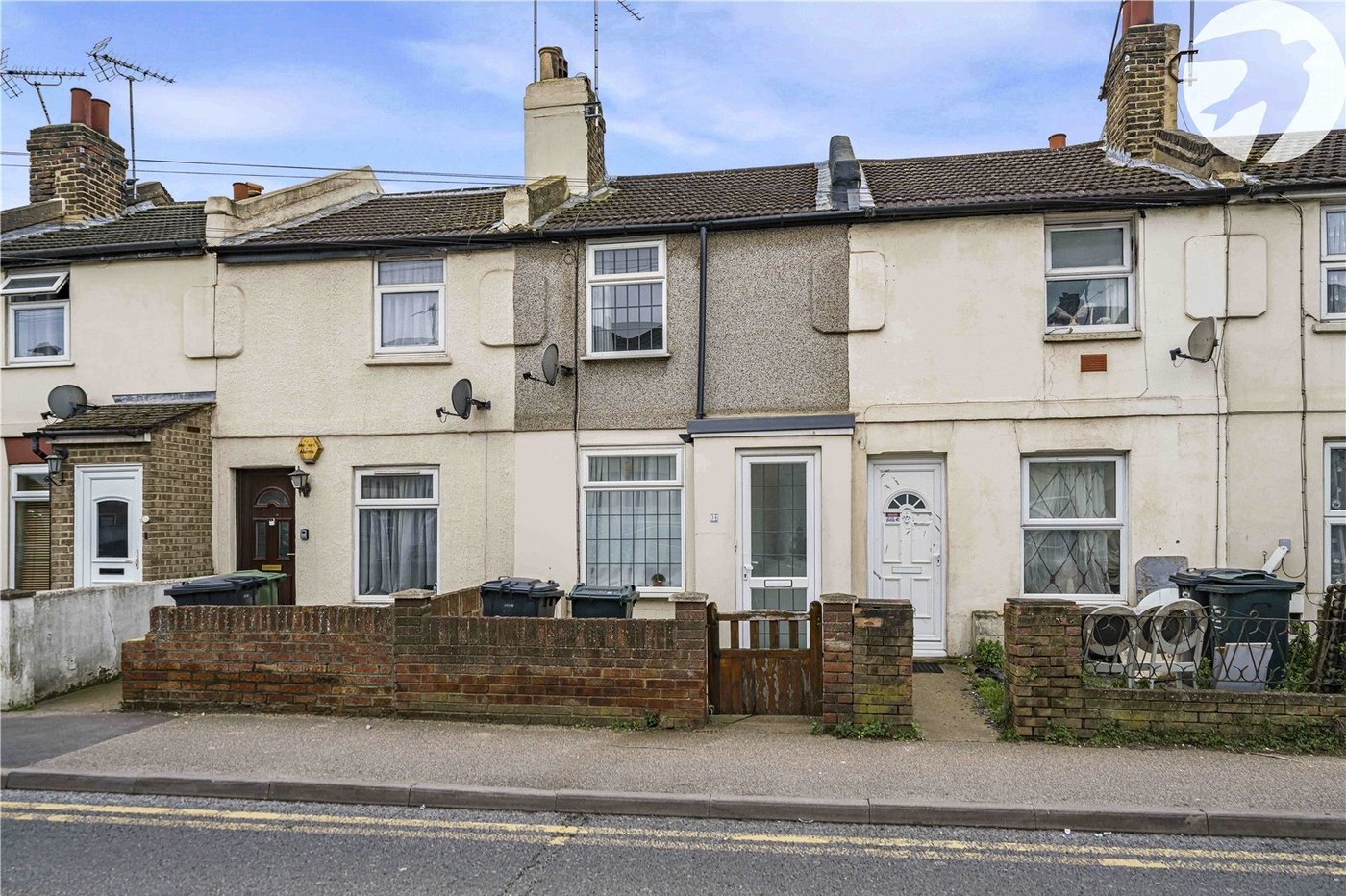 2 bedroom house for sale in Swanscombe | Robinson Jackson