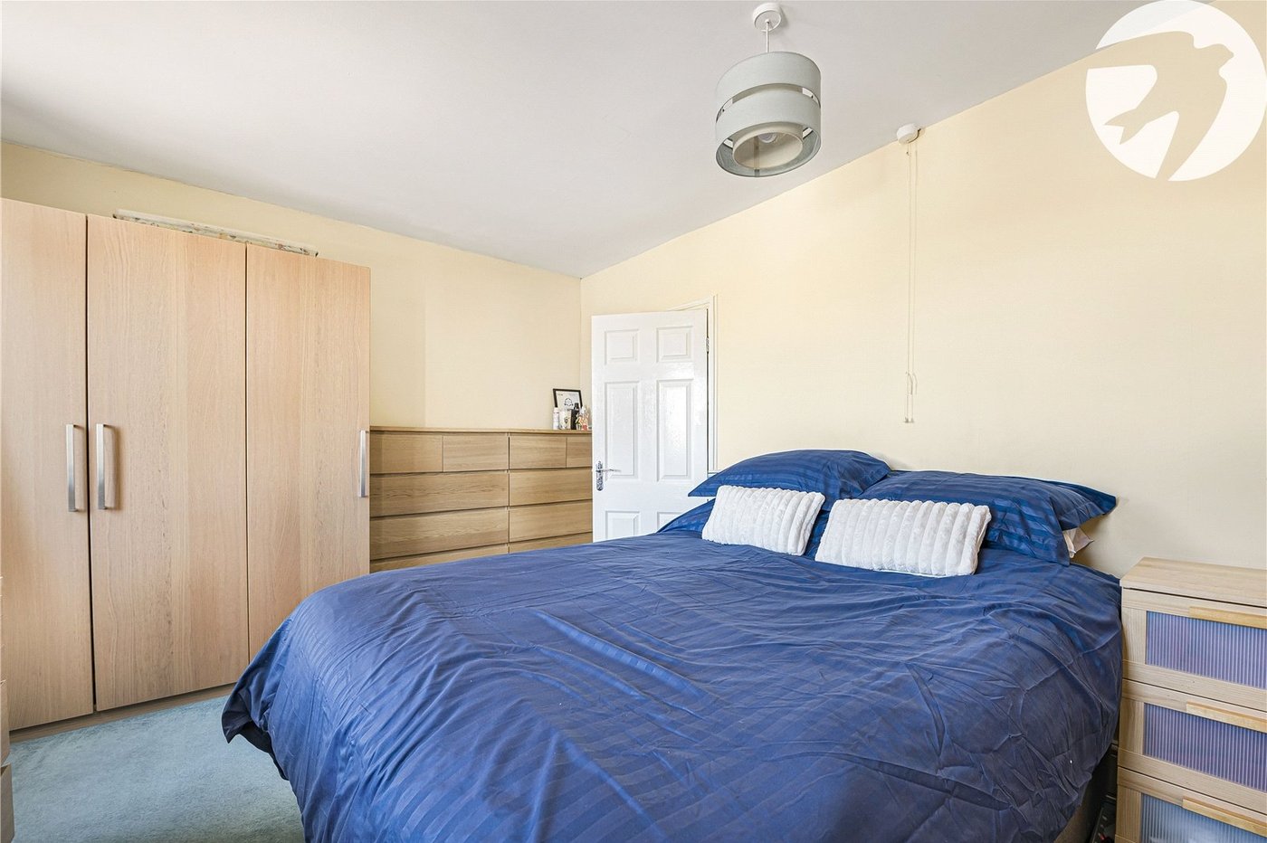 2 bedroom house for sale in Swanscombe | Robinson Jackson