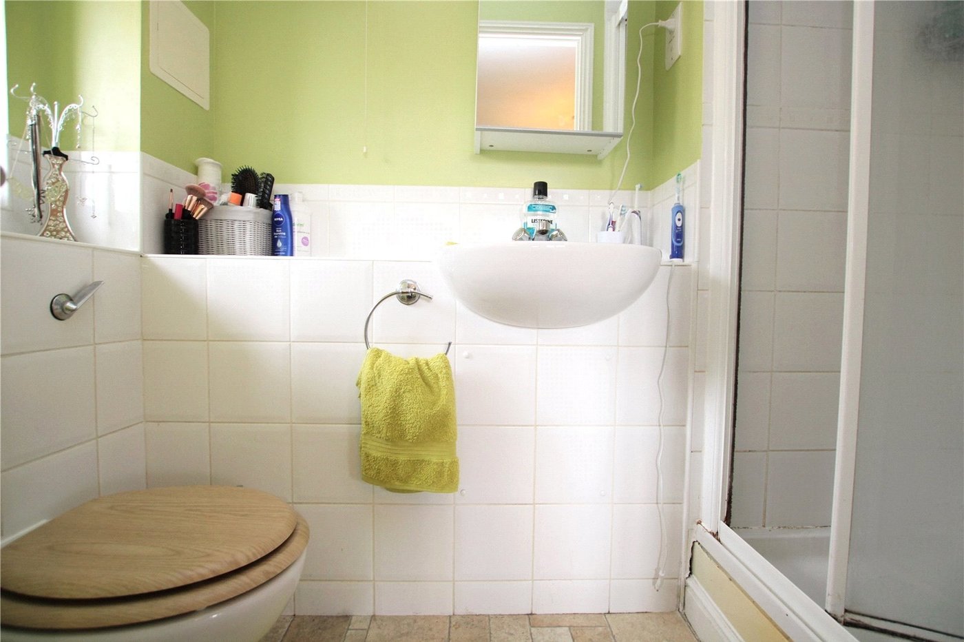 2 bedroom property for sale in New Eltham | Robinson Jackson