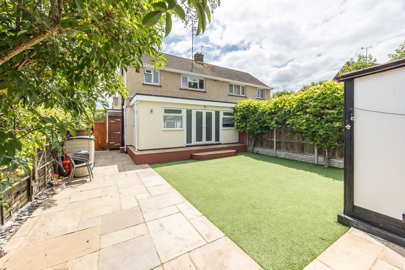 house for sale in Gravesend, Kent, DA12 Robinson Michael & Jackson