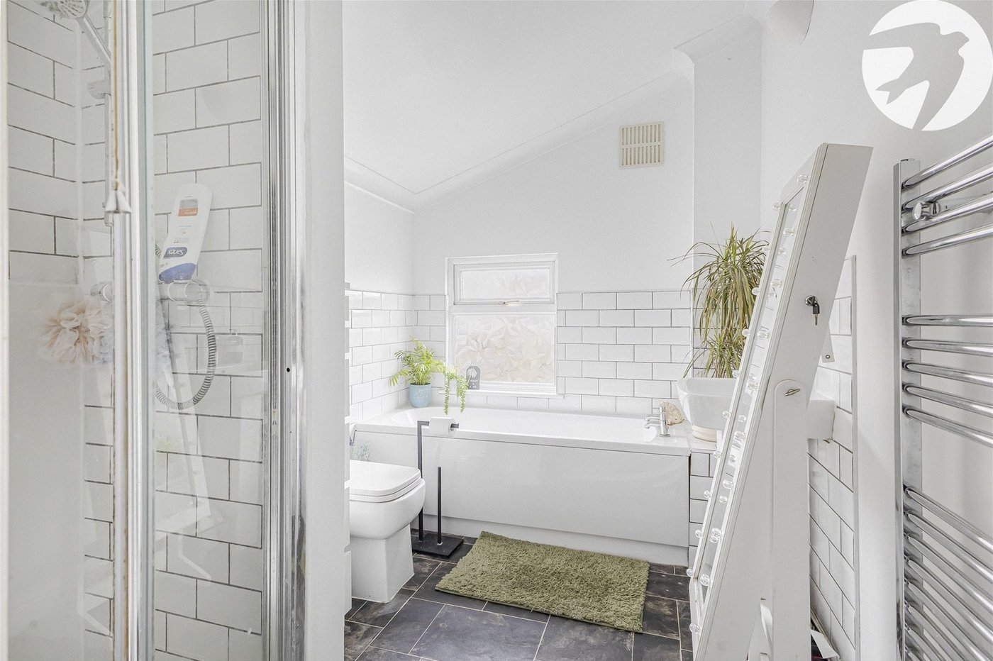 2 bedroom house for sale in Northfleet | Robinson Michael & Jackson