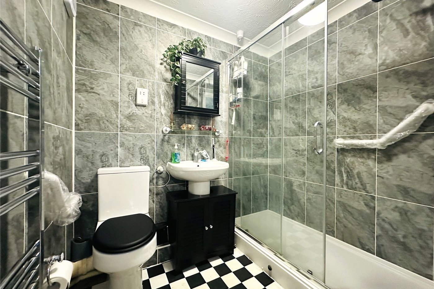 1 bedroom property for sale in Culverley Road | Robinson Jackson