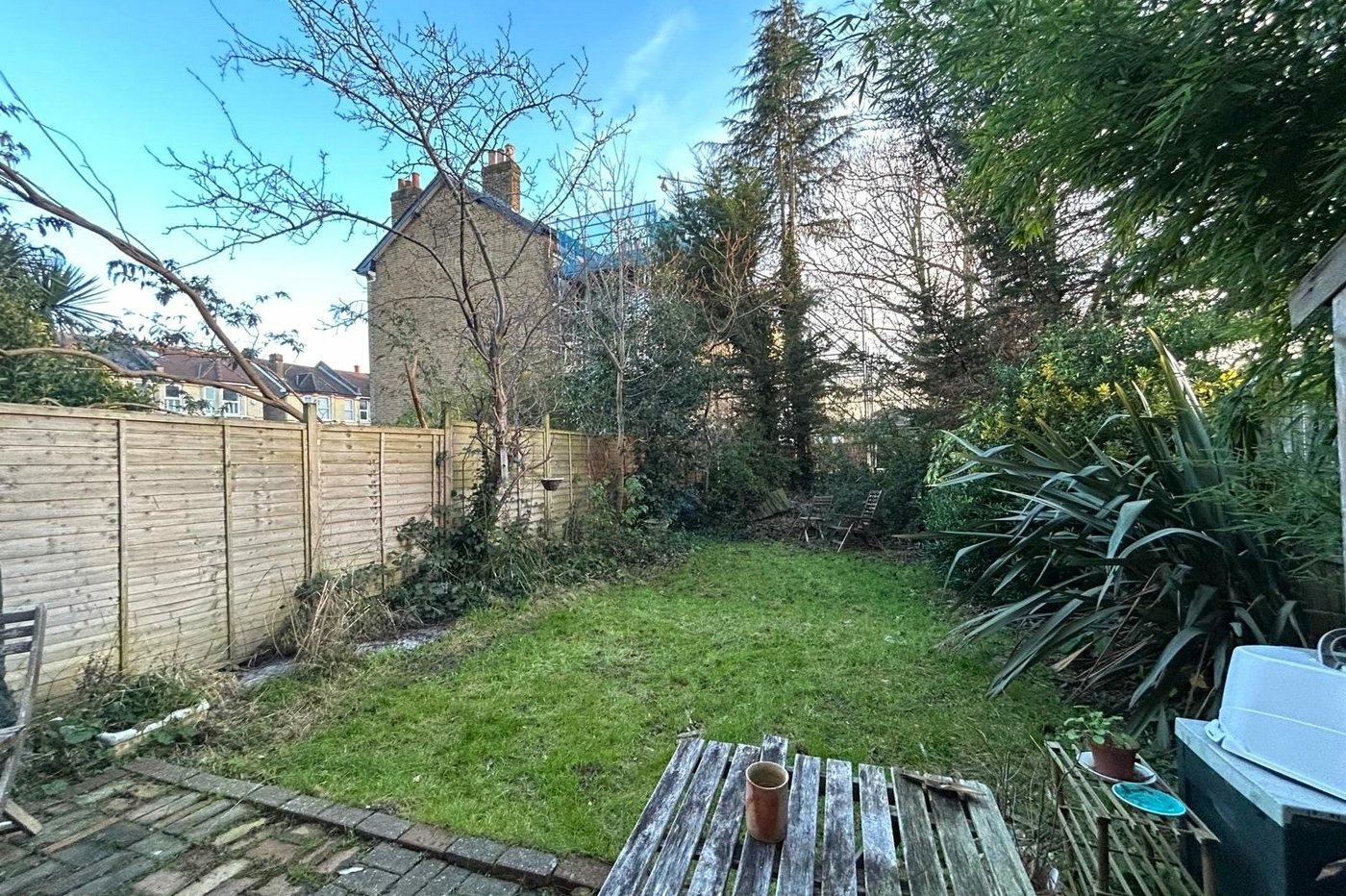 1 bedroom property for sale in London | Robinson Jackson