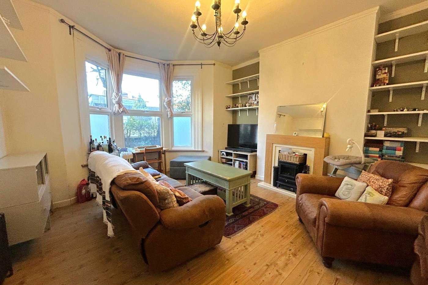 1 bedroom property for sale in London | Robinson Jackson