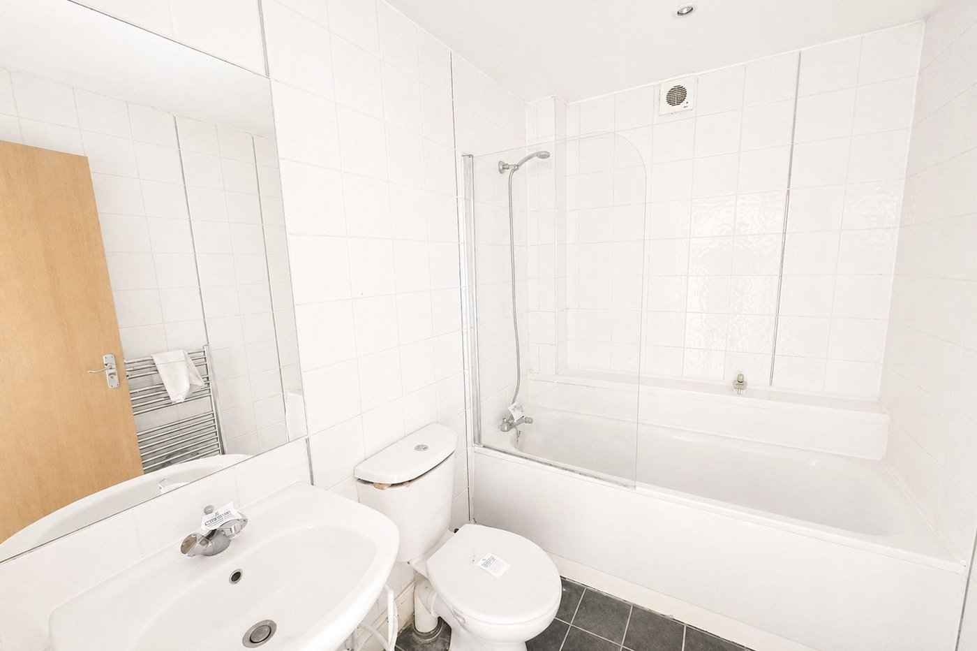 1 bedroom property for sale in London | Robinson Jackson