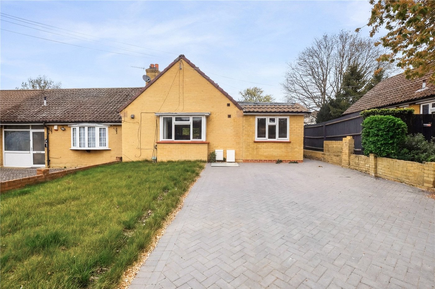 3 bedroom bungalow for sale in Bexley | Robinson Jackson
