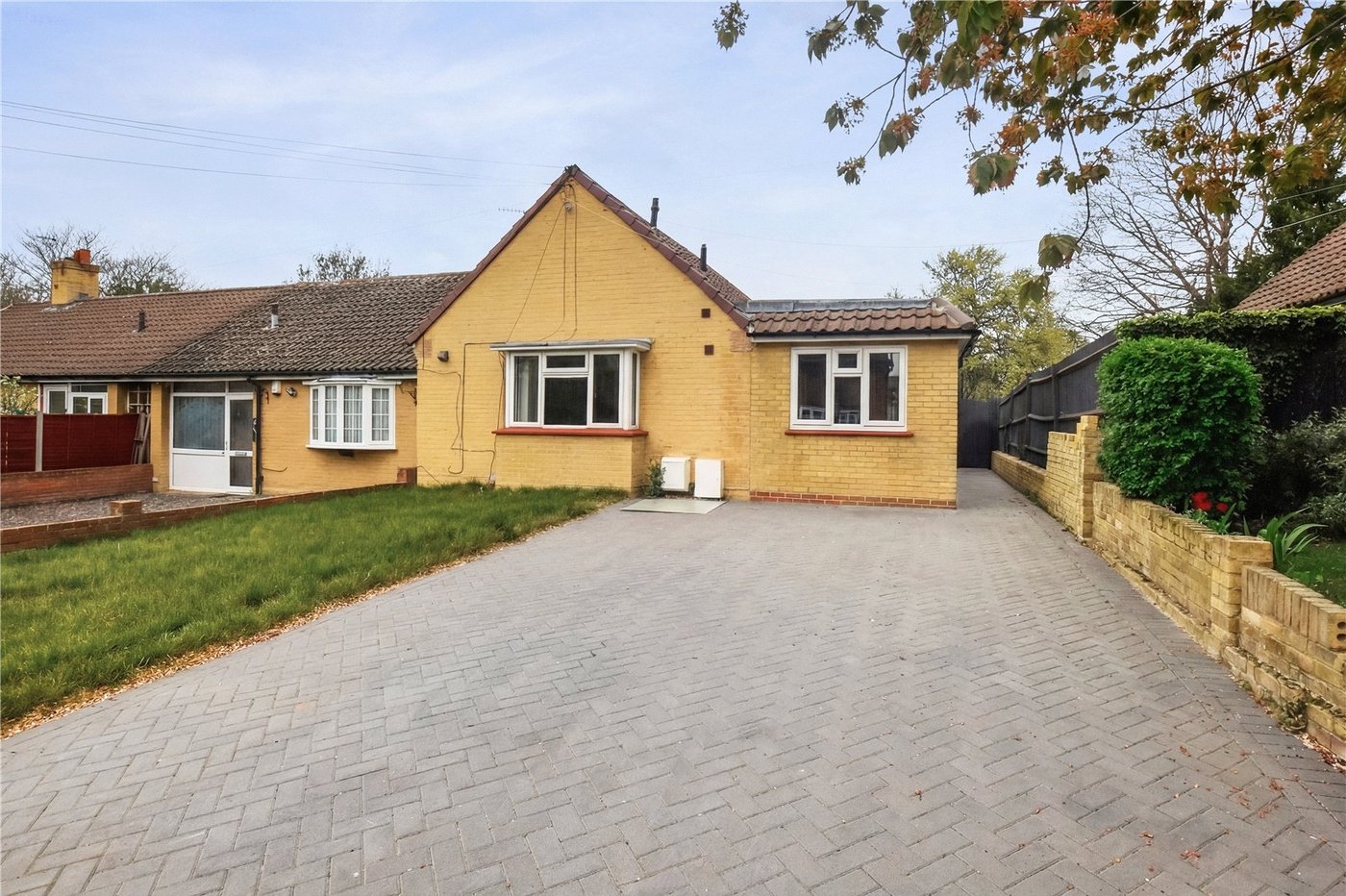 3 bedroom bungalow for sale in Bexley | Robinson Jackson