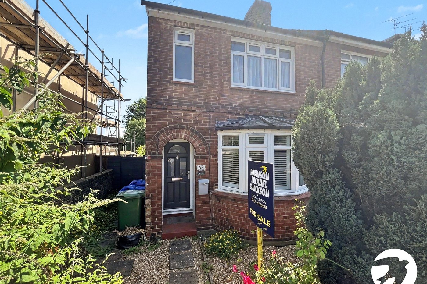 2 bedroom house for sale in Sittingbourne | Robinson Michael & Jackson