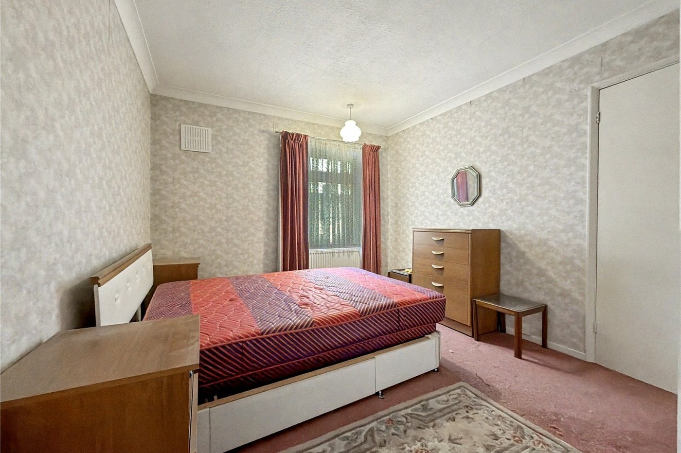 2 bedroom house for sale in Twydall | Robinson Michael & Jackson