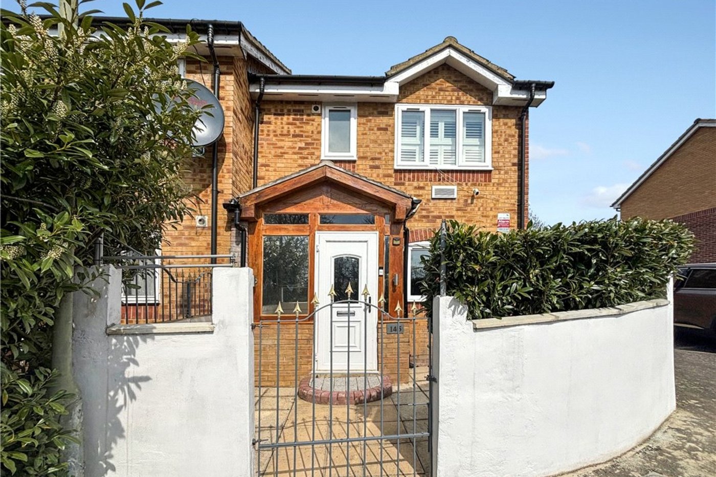 2 bedroom house for sale in St Mary Cray | Robinson Jackson