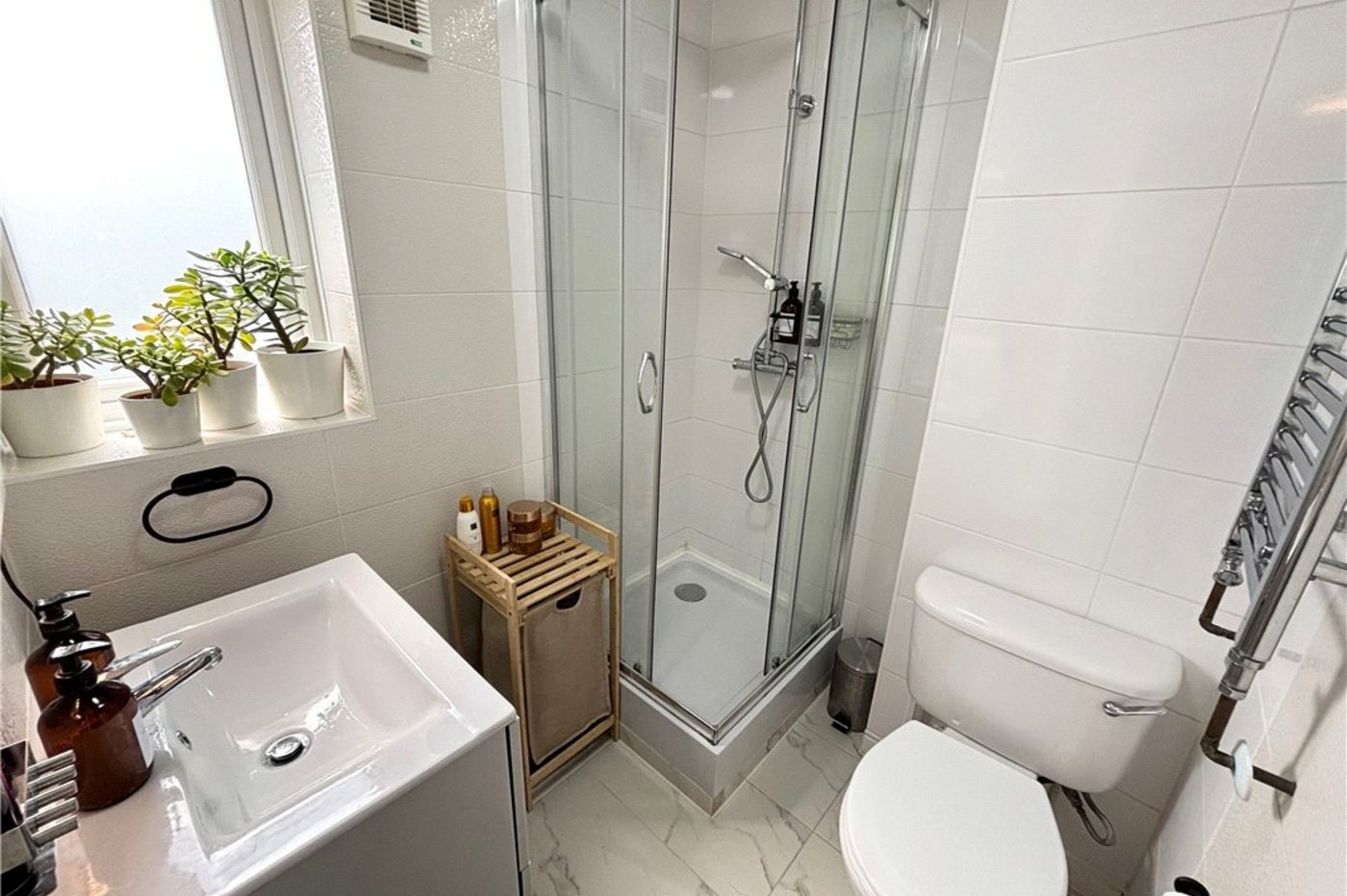 2 bedroom house for sale in St Mary Cray | Robinson Jackson