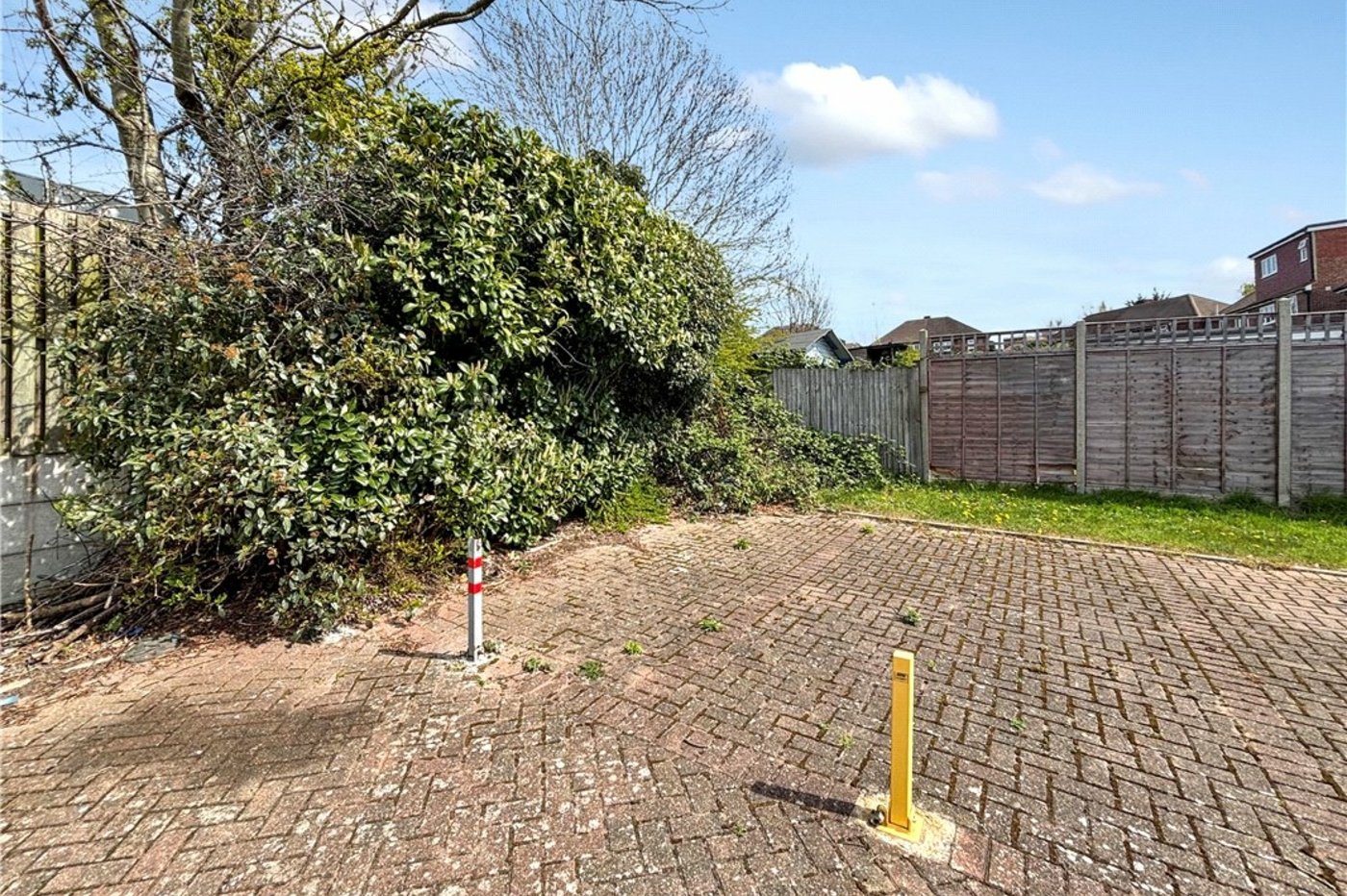 2 bedroom house for sale in St Mary Cray | Robinson Jackson