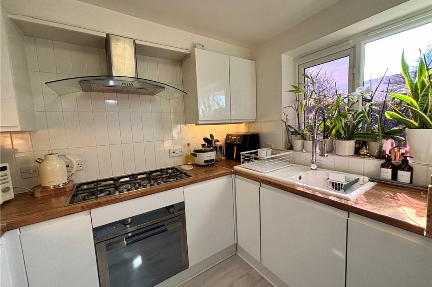 2 bedroom house for sale in St Mary Cray | Robinson Jackson