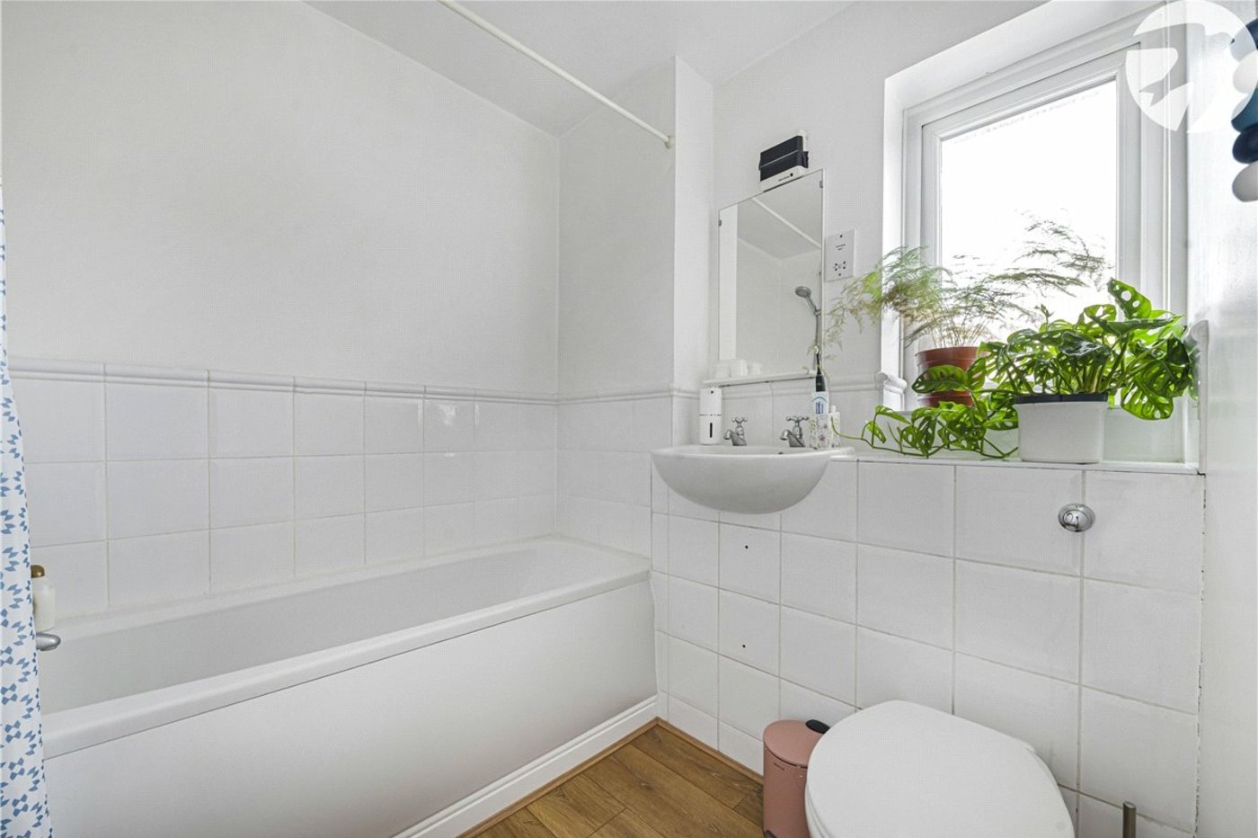 2 bedroom house for sale in St Mary Cray | Robinson Jackson