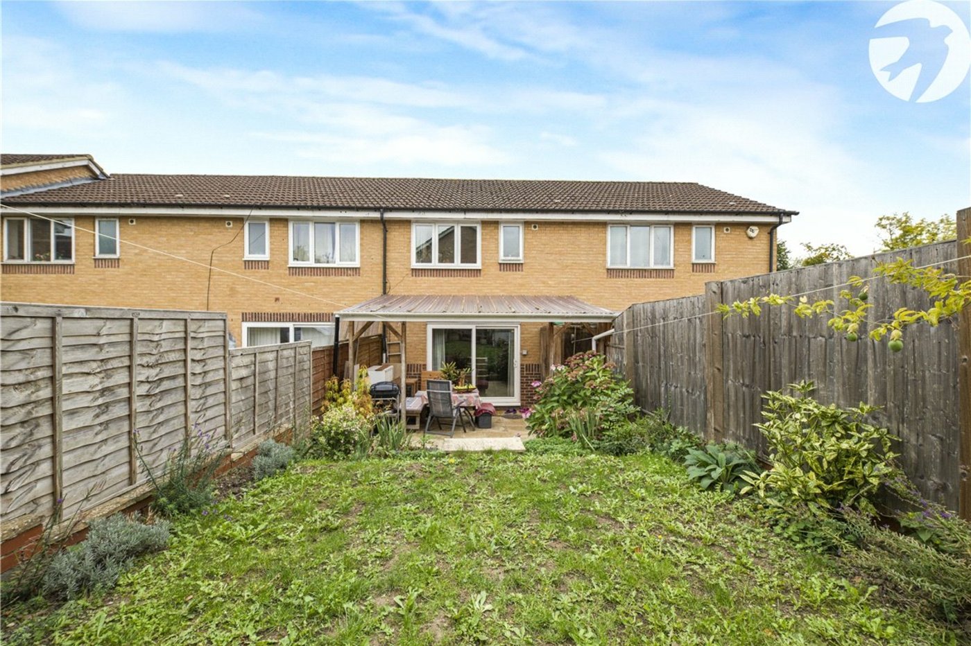 2 bedroom house for sale in St Mary Cray | Robinson Jackson