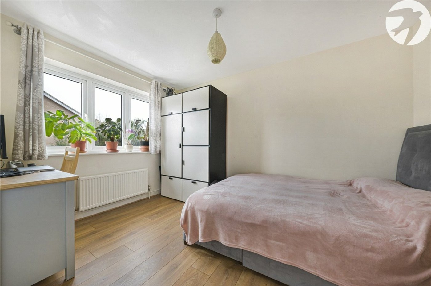 2 bedroom house for sale in St Mary Cray | Robinson Jackson