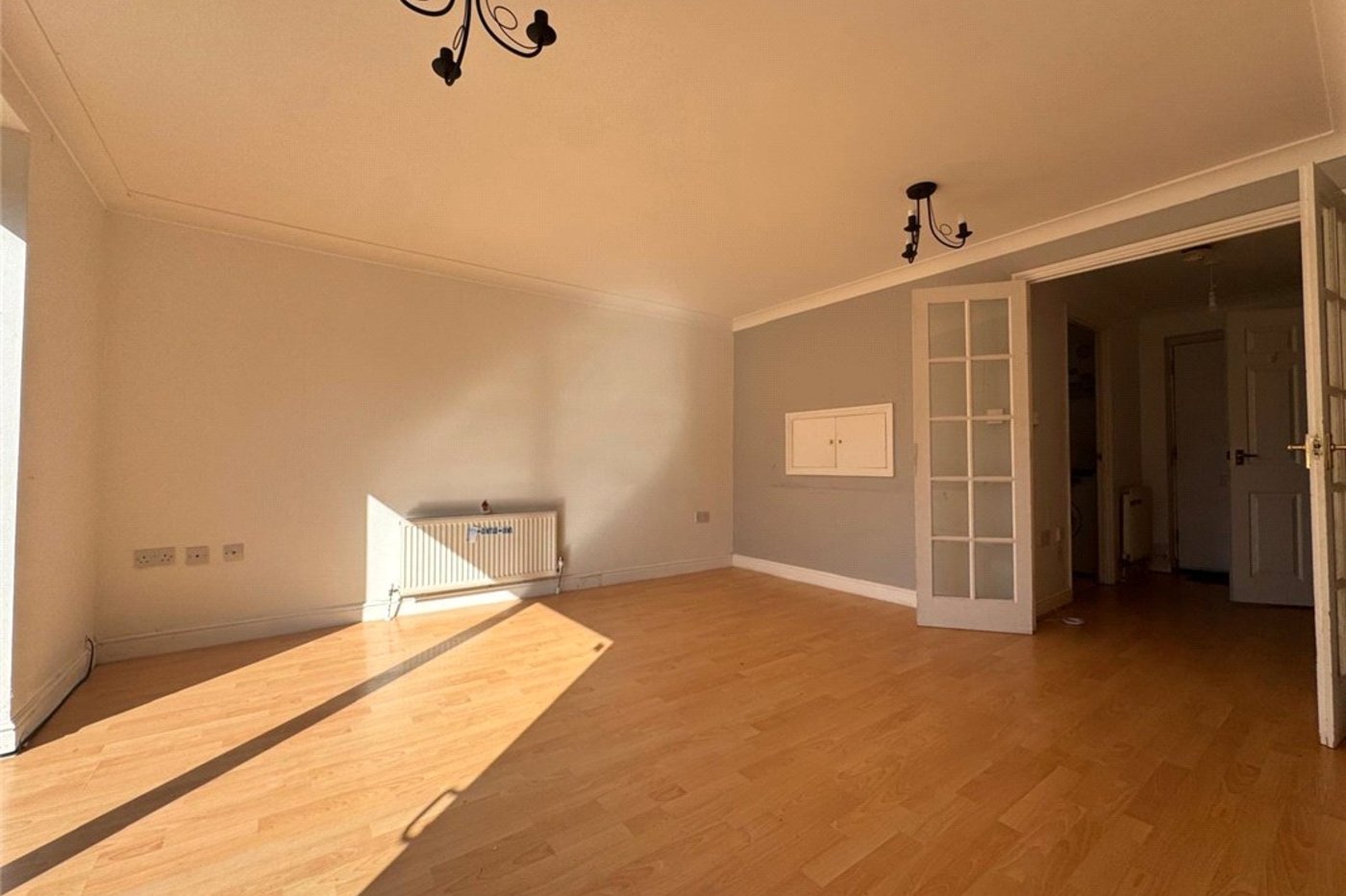 2 bedroom house for sale in St Mary Cray | Robinson Jackson