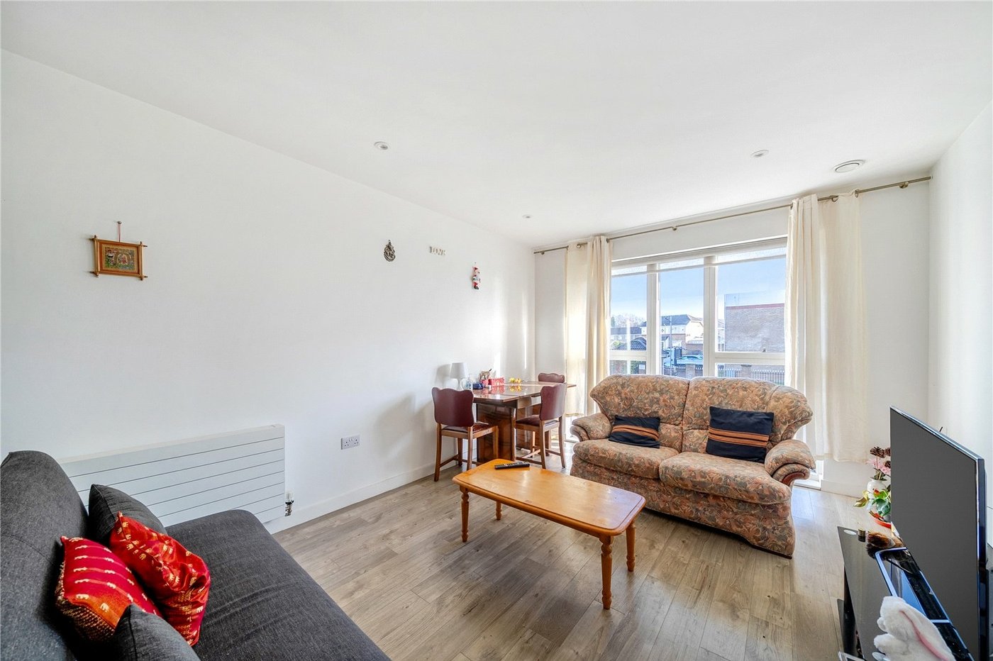 1 bedroom property for sale in Sydenham | Robinson Jackson