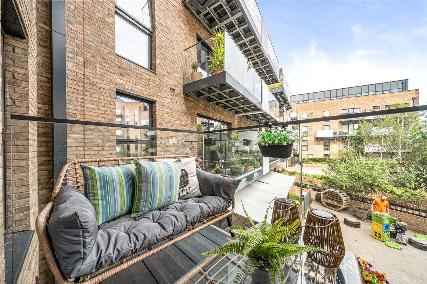 1 bedroom property for sale in Sydenham | Robinson Jackson
