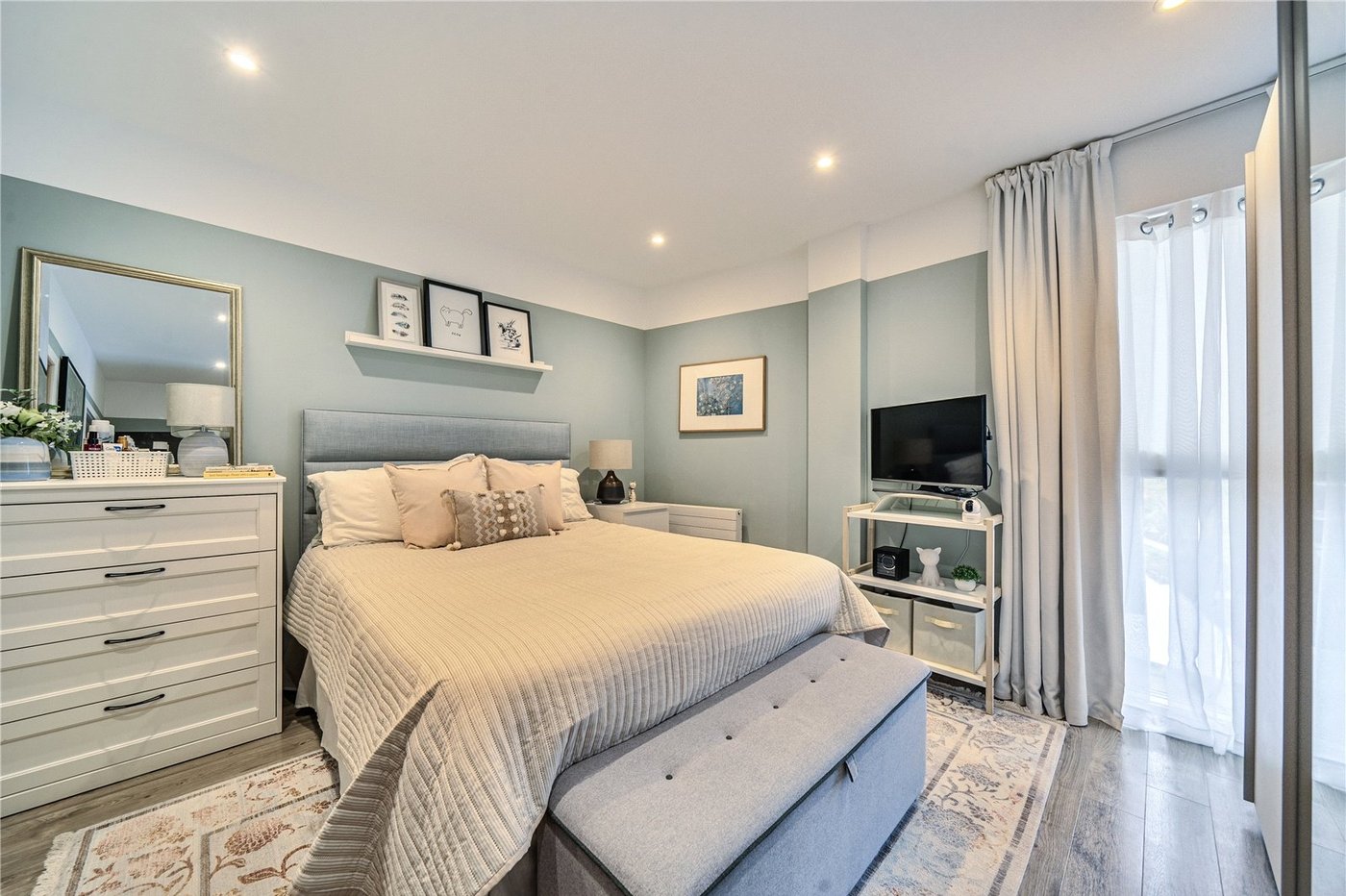 1 bedroom property for sale in Sydenham | Robinson Jackson