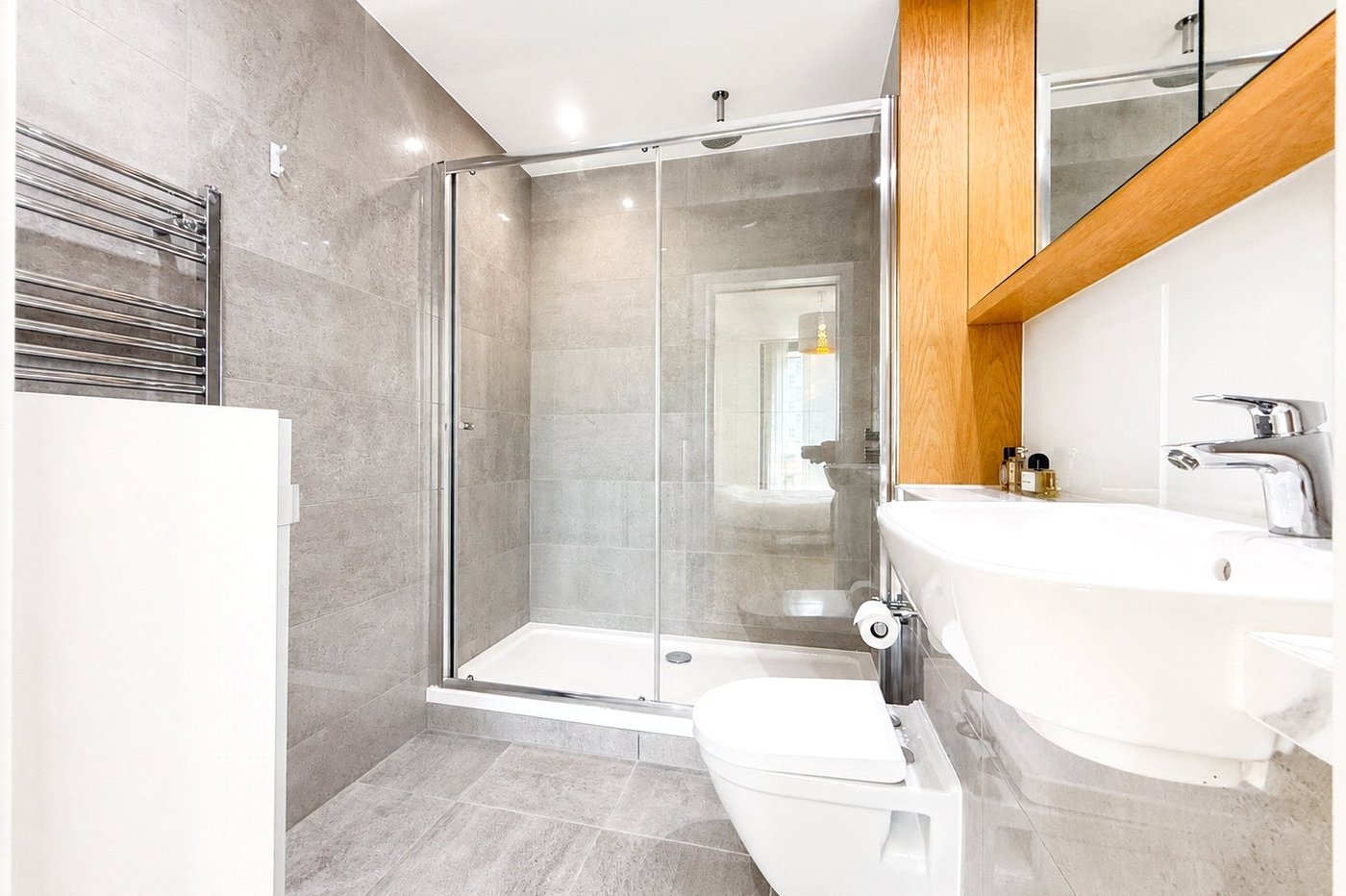 2 bedroom property for sale in Lewisham | Robinson Jackson